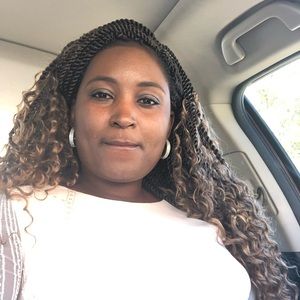 Meet your Posher, Ola